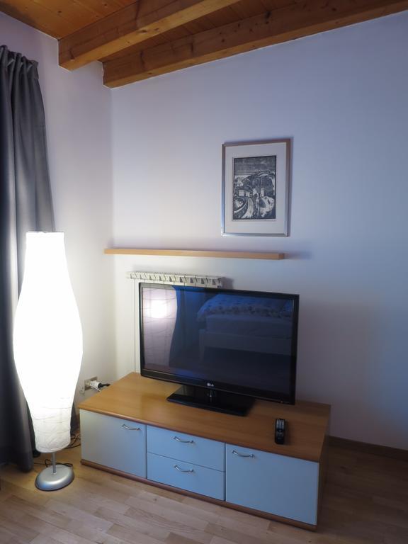 Fewo Südtirol - Apartments Bozen Zimmer foto