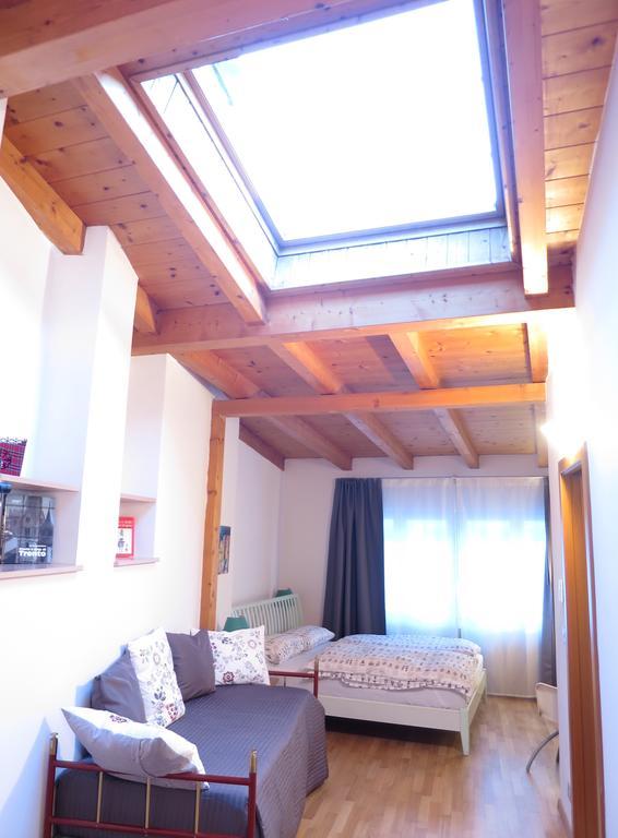 Fewo Südtirol - Apartments Bozen Zimmer foto